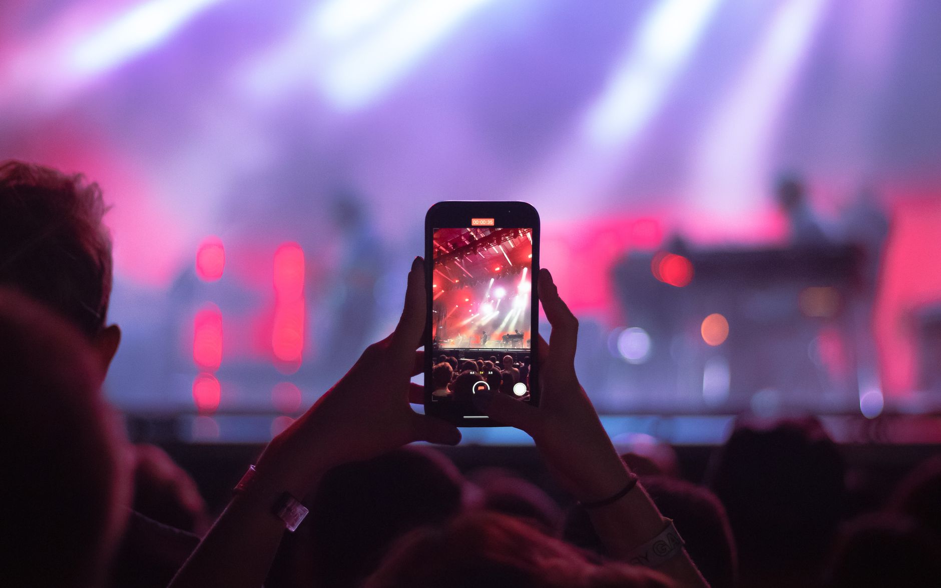 Advert in the USA: a practical guide for entertainment sites