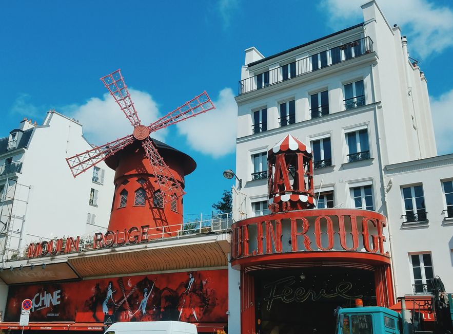 Paris-focused angle for entertainment readers