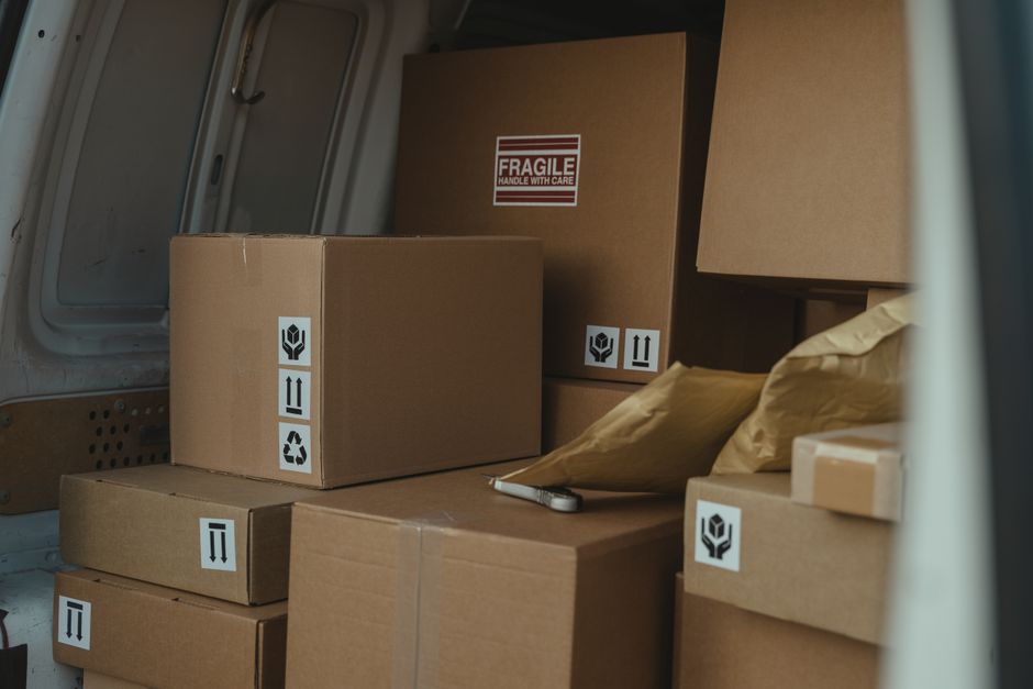 Shipping and returns considerations