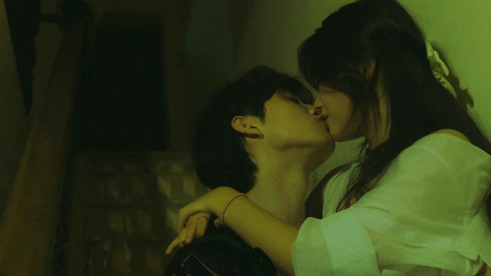 Why Use a Private Downloader?